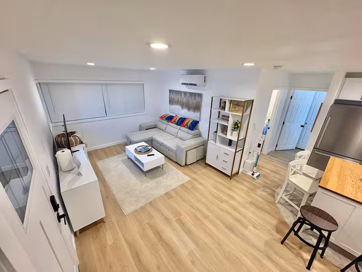 682 Dayton Ave NE — Right Unit — photo 1